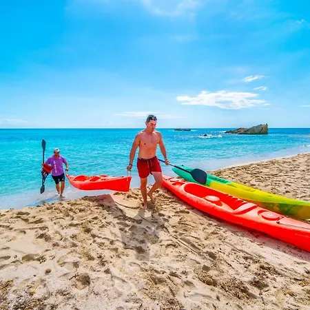 纳弗拉娜酒店 酒店 4*