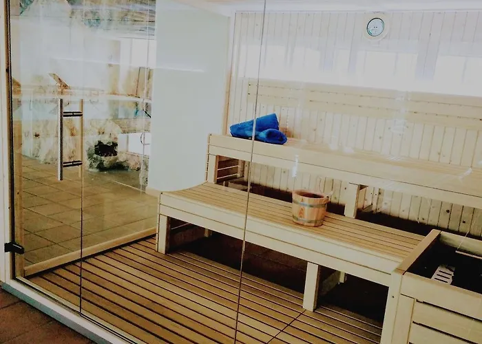 نا فورانا 4*